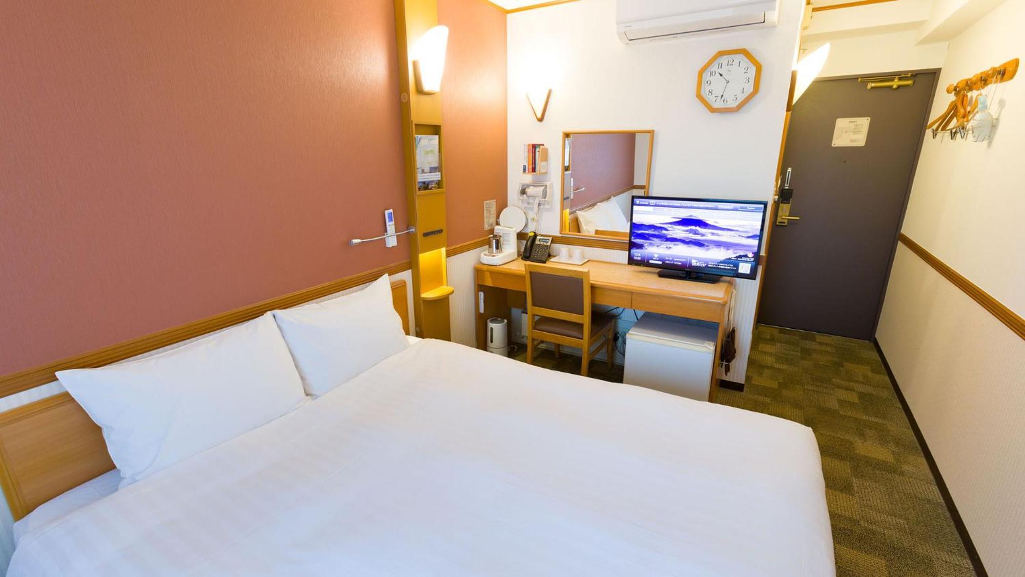 Toyoko Inn Yonezawa Ekimae Szoba fotó